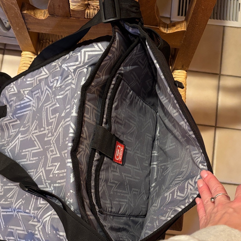 OGIO Black Computer Messenger Bag - Picture 8 of 8